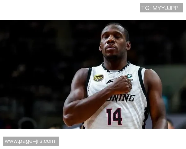 华雷斯与亚特兰激战正酣谁能在这场对决中笑到最后